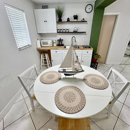 La Casita Of Raymond James Stadium Lejlighed Tampa Eksteriør billede